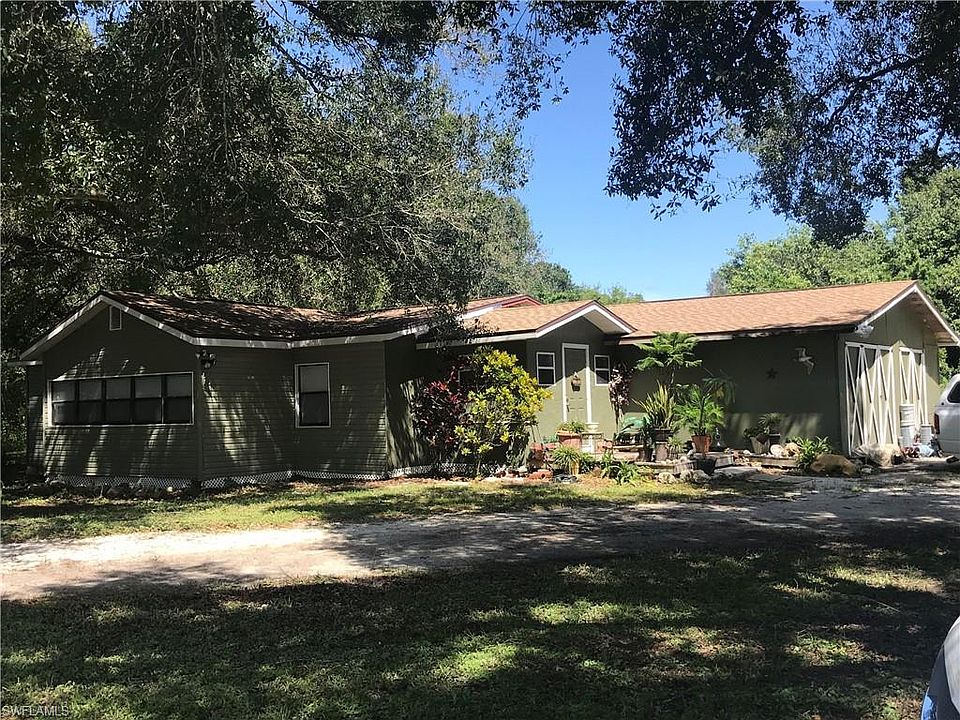 1st image of 1403 Laurel Dr