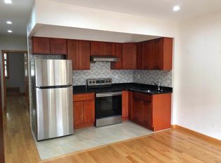 14626 61st Rd, Flushing, NY 11367