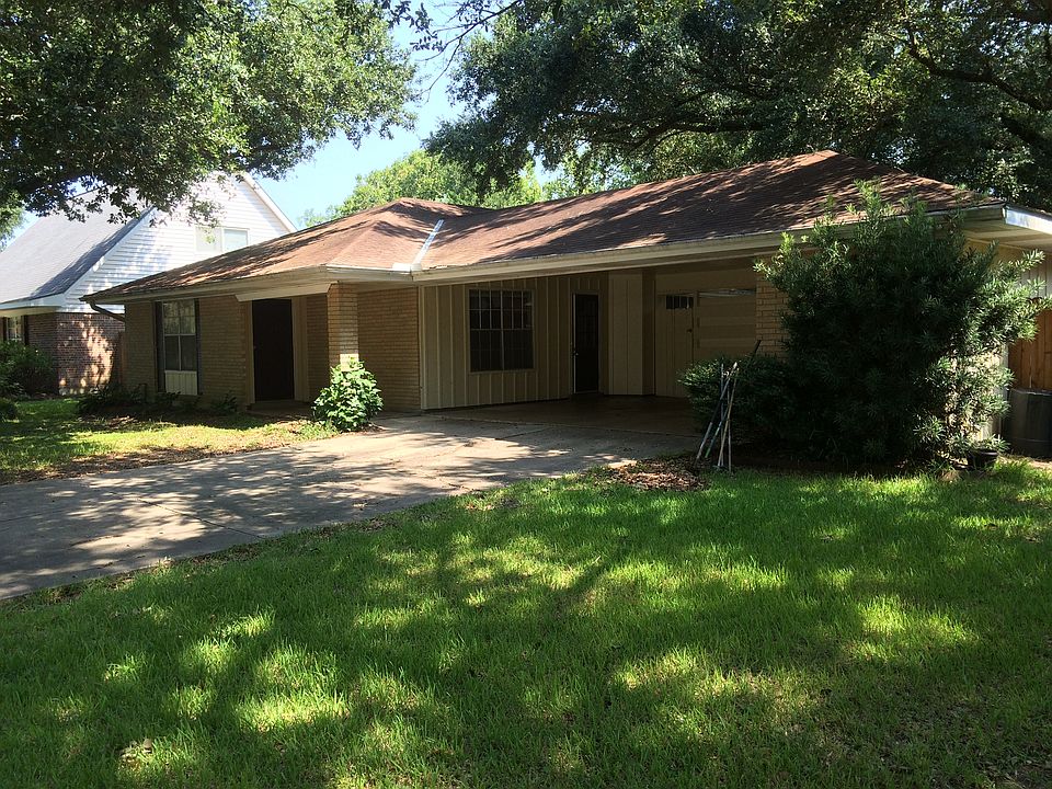 807 Dafney Dr Lafayette LA 70503 Zillow