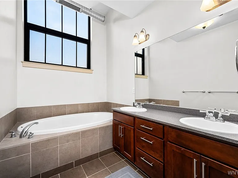 210 Ellicott St #501 — Photo 15