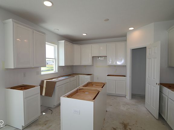 4th image of 10203 Redwood Peak Ln