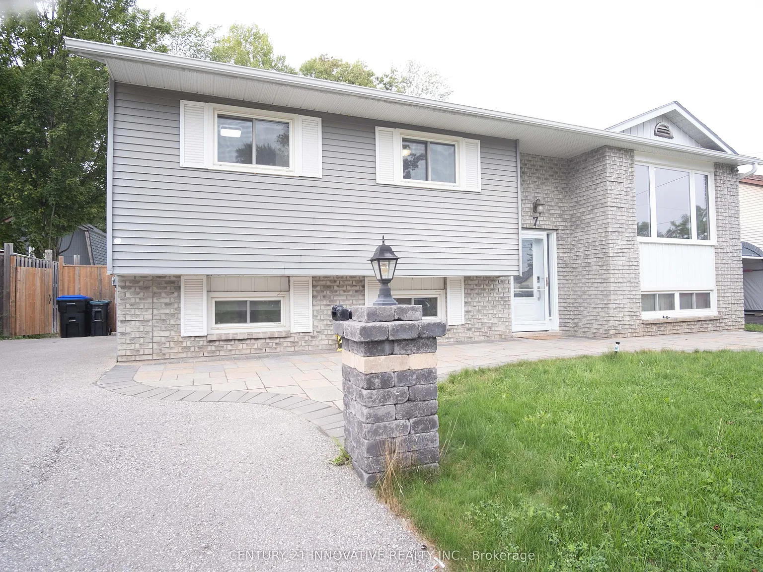 6 bed, $3,500 — Photo 1
