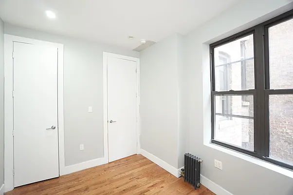 Rented by BRICK & GALO REALTY CORP | media 10