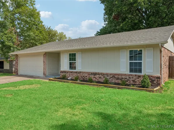 4313 S 1st Pl, Broken Arrow, OK 74011
