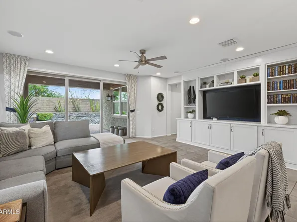 10434 E CORBIN Avenue, Mesa, AZ 85212