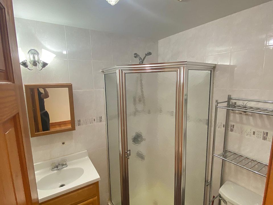 2nd image of 23117 67th Ave Floor 1