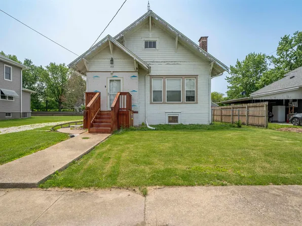 602 W Adams St, Abingdon, IL 61410