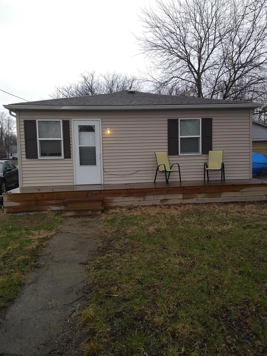 Building Photo - 3601 Beechgrove Rd