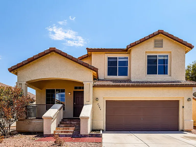 9586 Lavarun Ct — Photo 1