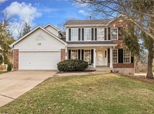 1120 Gateford Ridge Ct, Ballwin, MO 63021