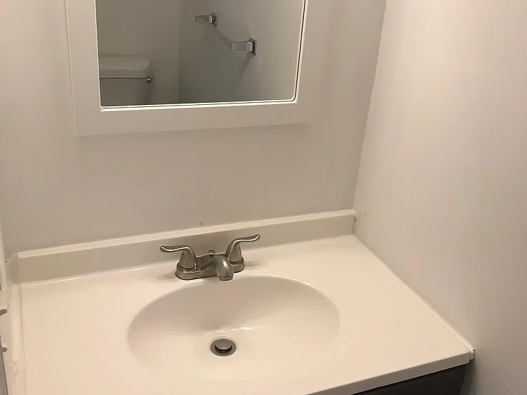 4 Cherokee Dr — Photo 9