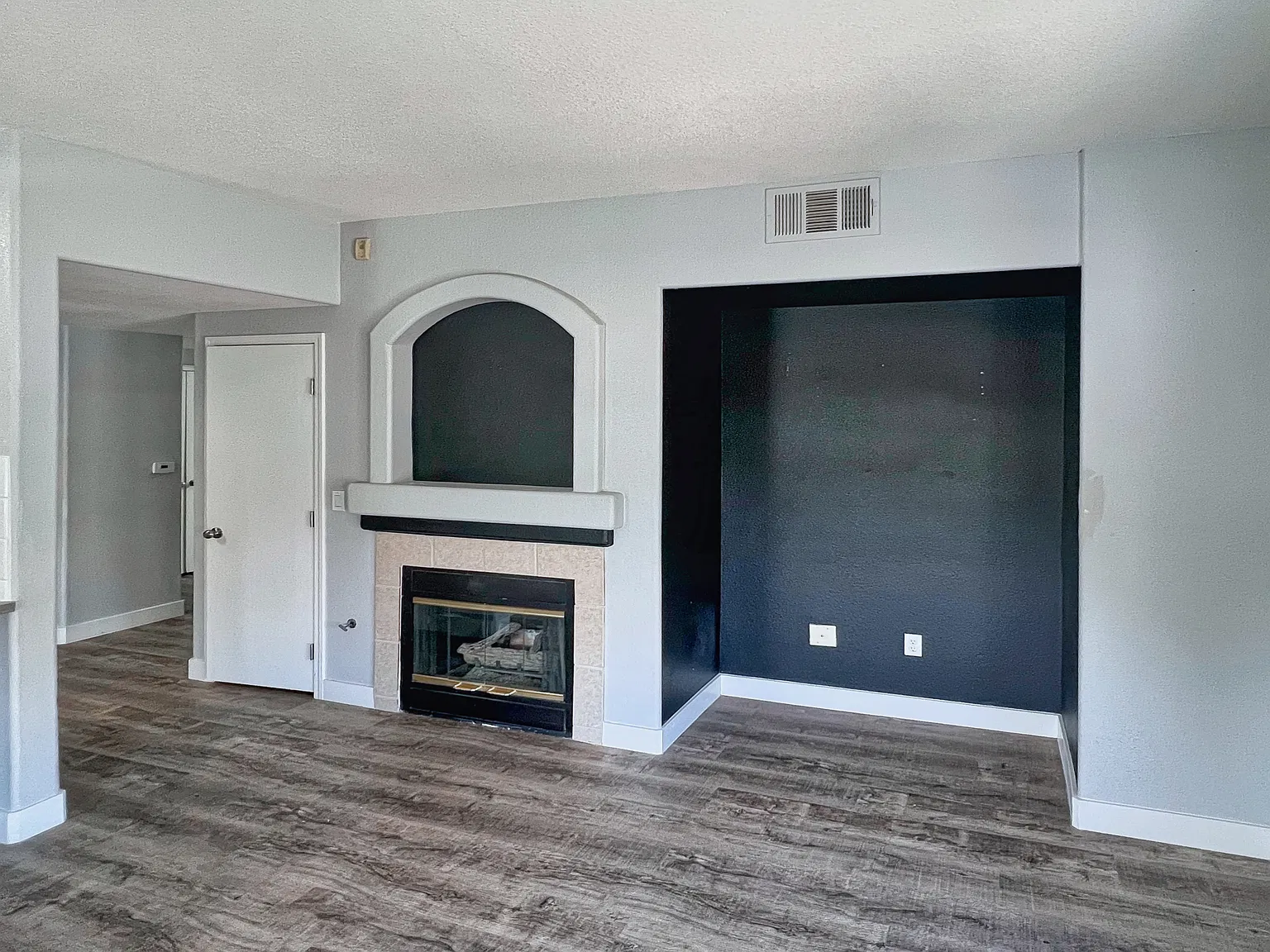 8250 N Grand Canyon Drive — Photo 3