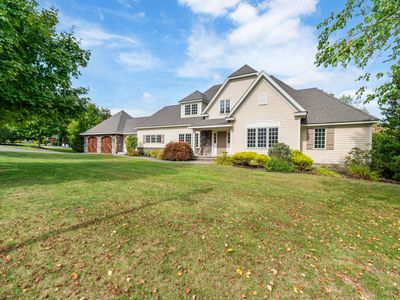 1 Hampshire Court, Middlebury, CT, 06762