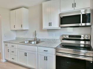 1645 Hiram Ave #4, Niles, OH 44446
