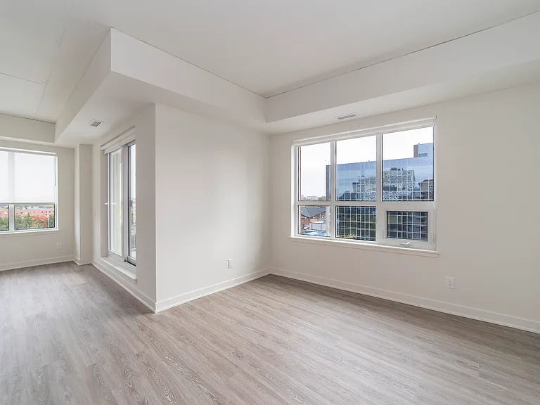 353 Gardner St — Photo 28