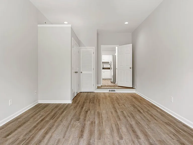 2031 Stone Brook Dr — Photo 17
