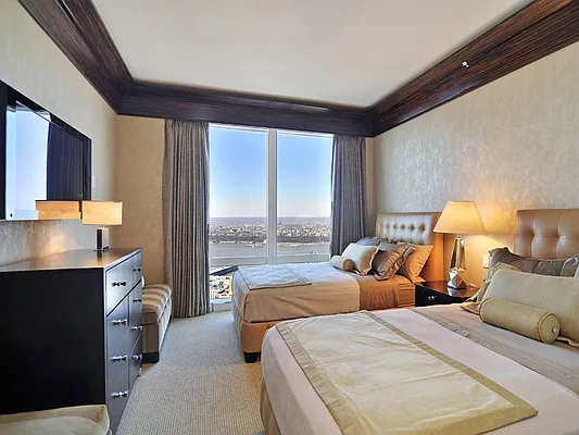 Rented by Sotheby's International Realty | media 6