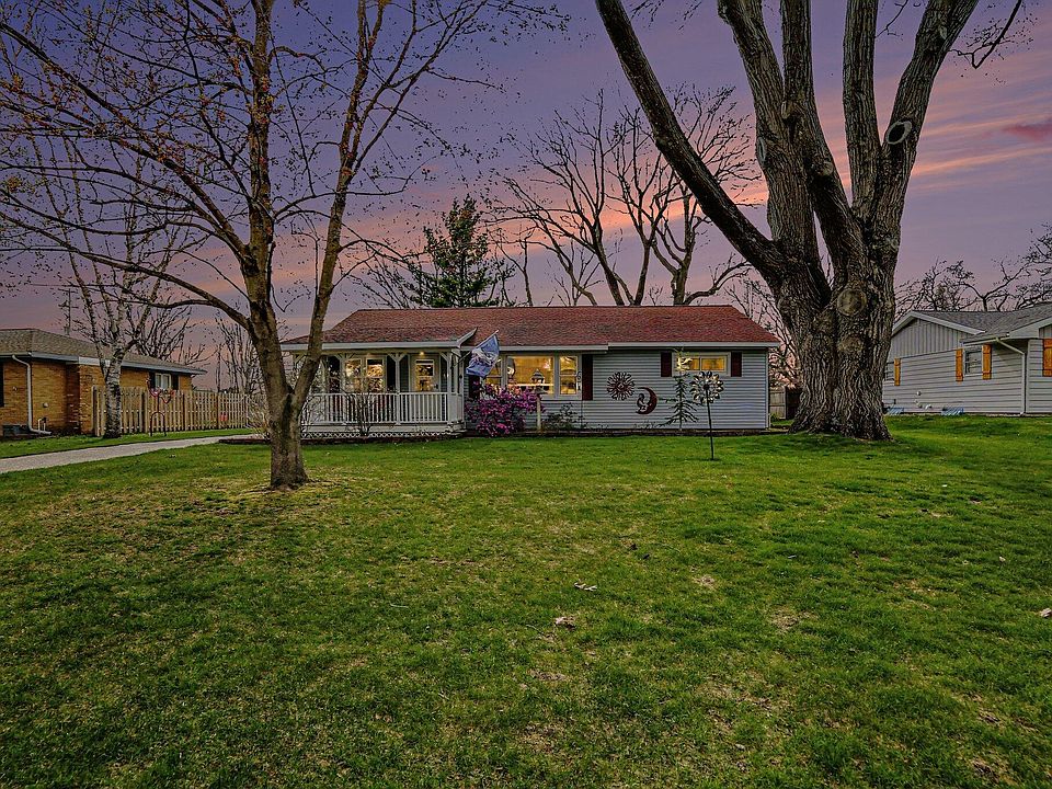 1st image of 1033 Beechwood Dr