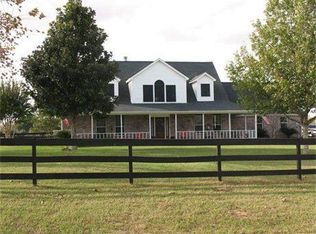 507 Pecan Grove Rd, Sealy, TX 77474
