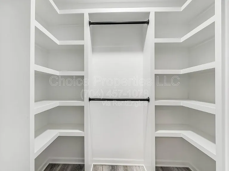 9516 Drains Bay Ct — Photo 15
