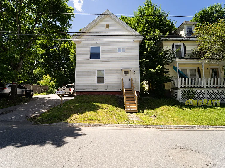 58 Walter St #B — Photo 18