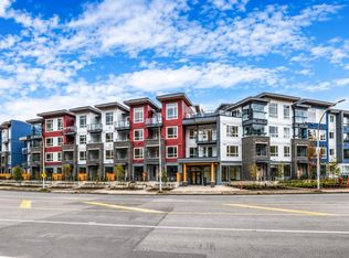 13788 76th Ave #122, Surrey, BC V3W 2T3