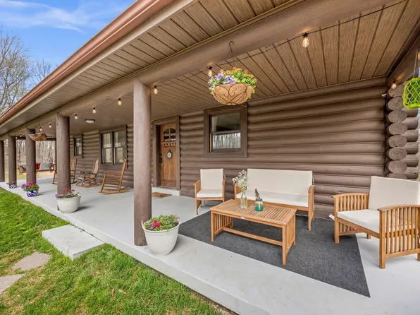 1300 Ridge Rd, Dickson, TN 37055