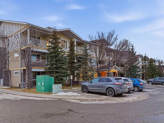 3rd image of 4 Kingsland Close SE #1213