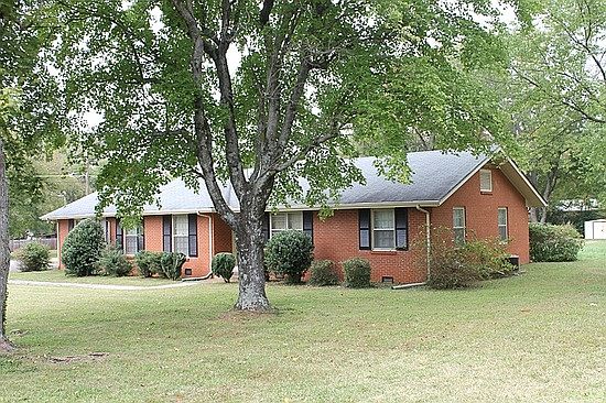 4th image of 1503 Sherrill Blvd