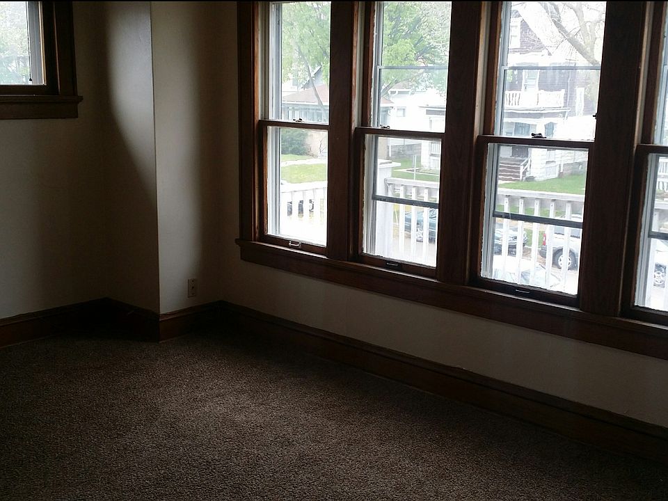 2nd image of 2772 N 44th St