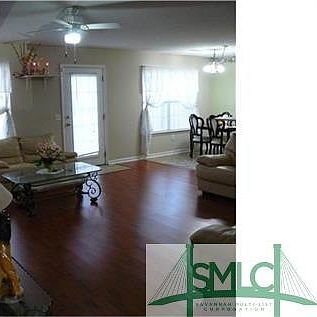 3rd image of 7208 Leghorn St