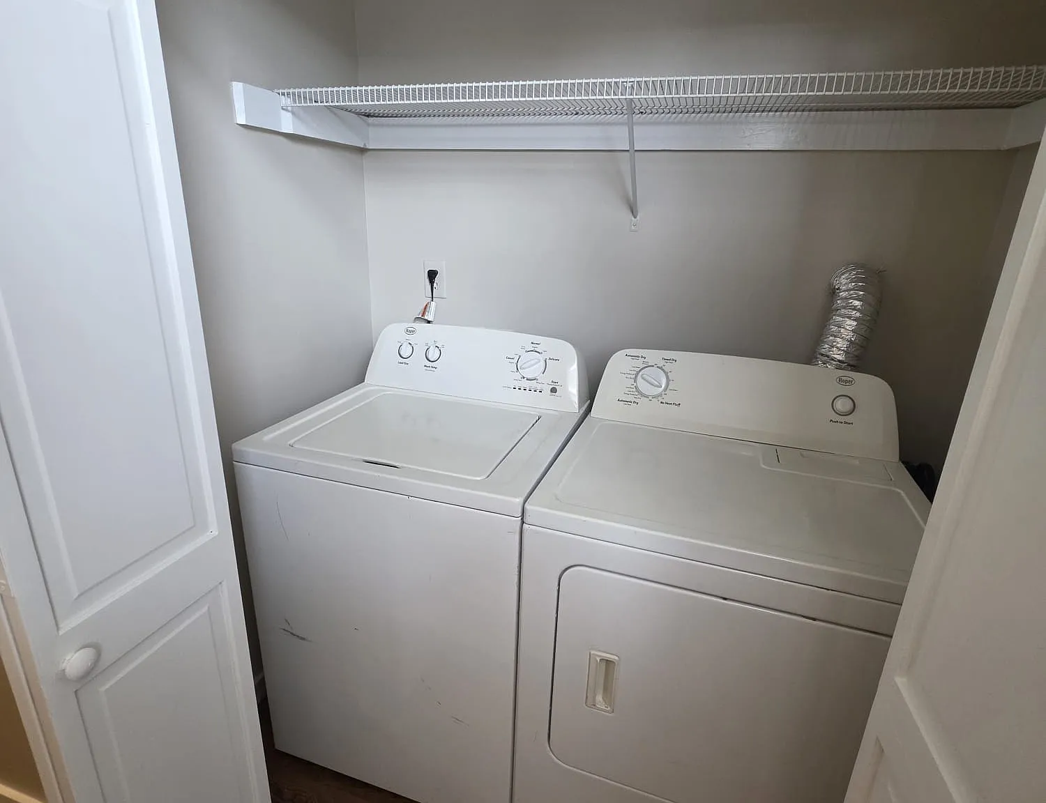 2 bed, 1200 sqft, $1,500 — Photo 3