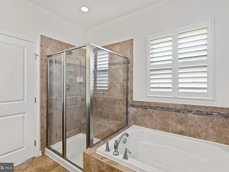 7965 Trailview Crossing Gln — Photo 25