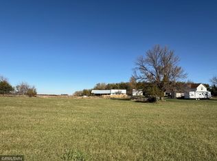 31925 Paul Ave, Worthington, MN 56187