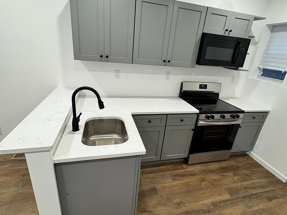 1st image of 5133 W Thompson St #1