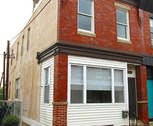 2nd image of 2743 Casimir St