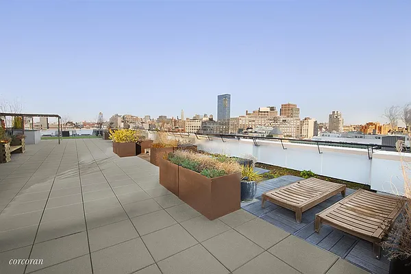 Sold by Corcoran | media 11