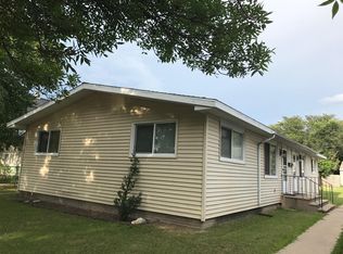 1716 Charles St, La Crosse, WI 54603