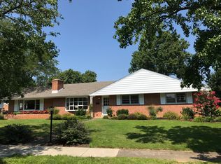 425 Trudy Rd, Harrisburg, PA 17109