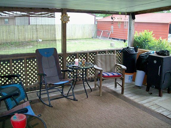 4th image of 121 Circle Dr
