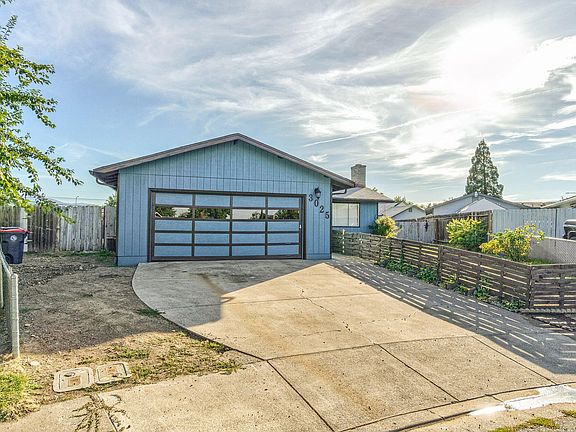 3rd image of 3025 Shelterwood Cir