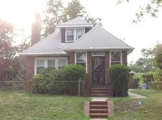 13920 222nd St, Springfield Gardens, NY 11413