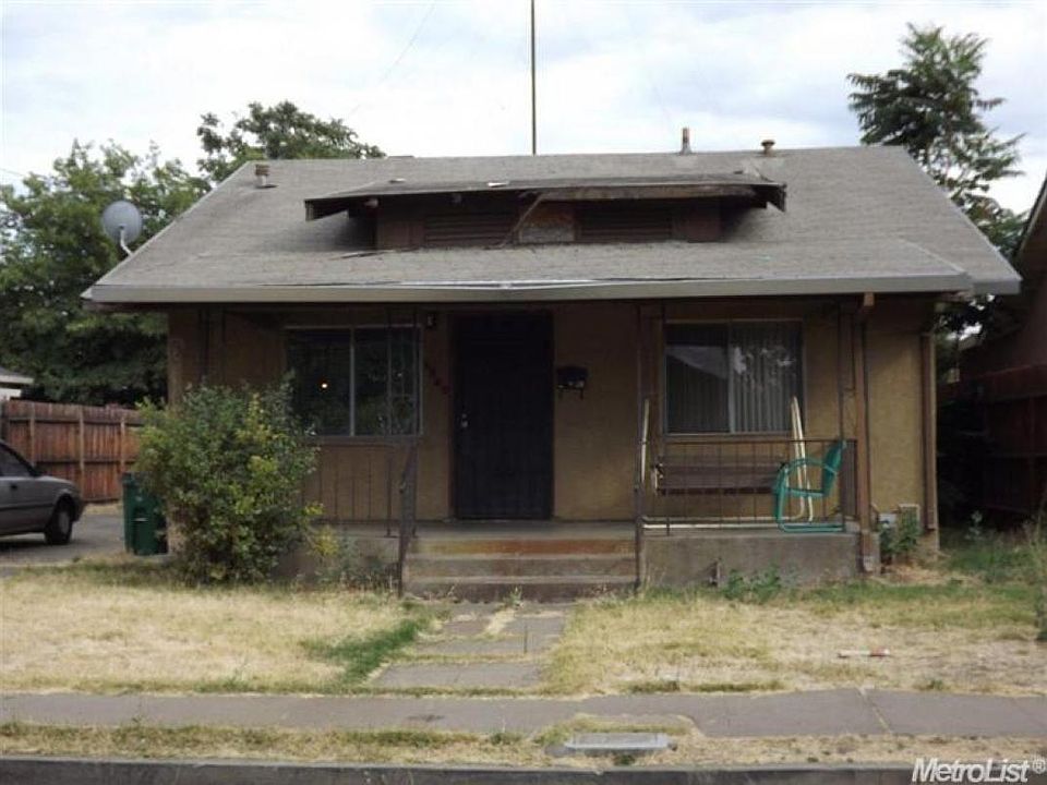1st image of 1530 E Worth St