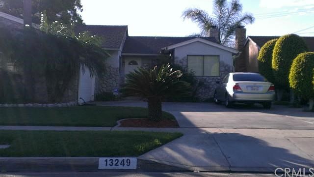 1st image of 13249 Fidler Ave