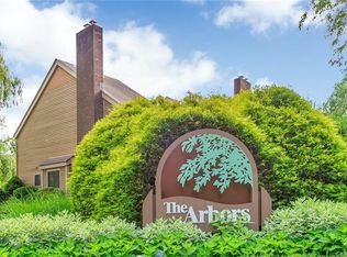 184 Ivy Hill Cres, Rye Brook, NY 10573