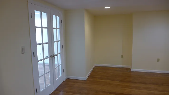 Rented by Garfield Realty  | media 16