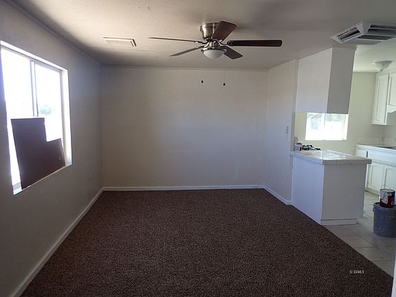 3rd image of 301 E Church Ave