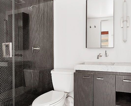 5th image of 29 King St APT 4E