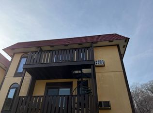 11 Granada Cres APT 11, White Plains, NY 10603
