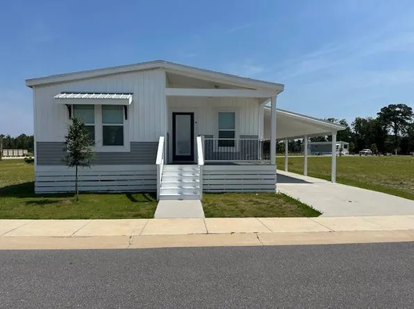 19 Sheepshead Ln #43, Freeport, FL 32439